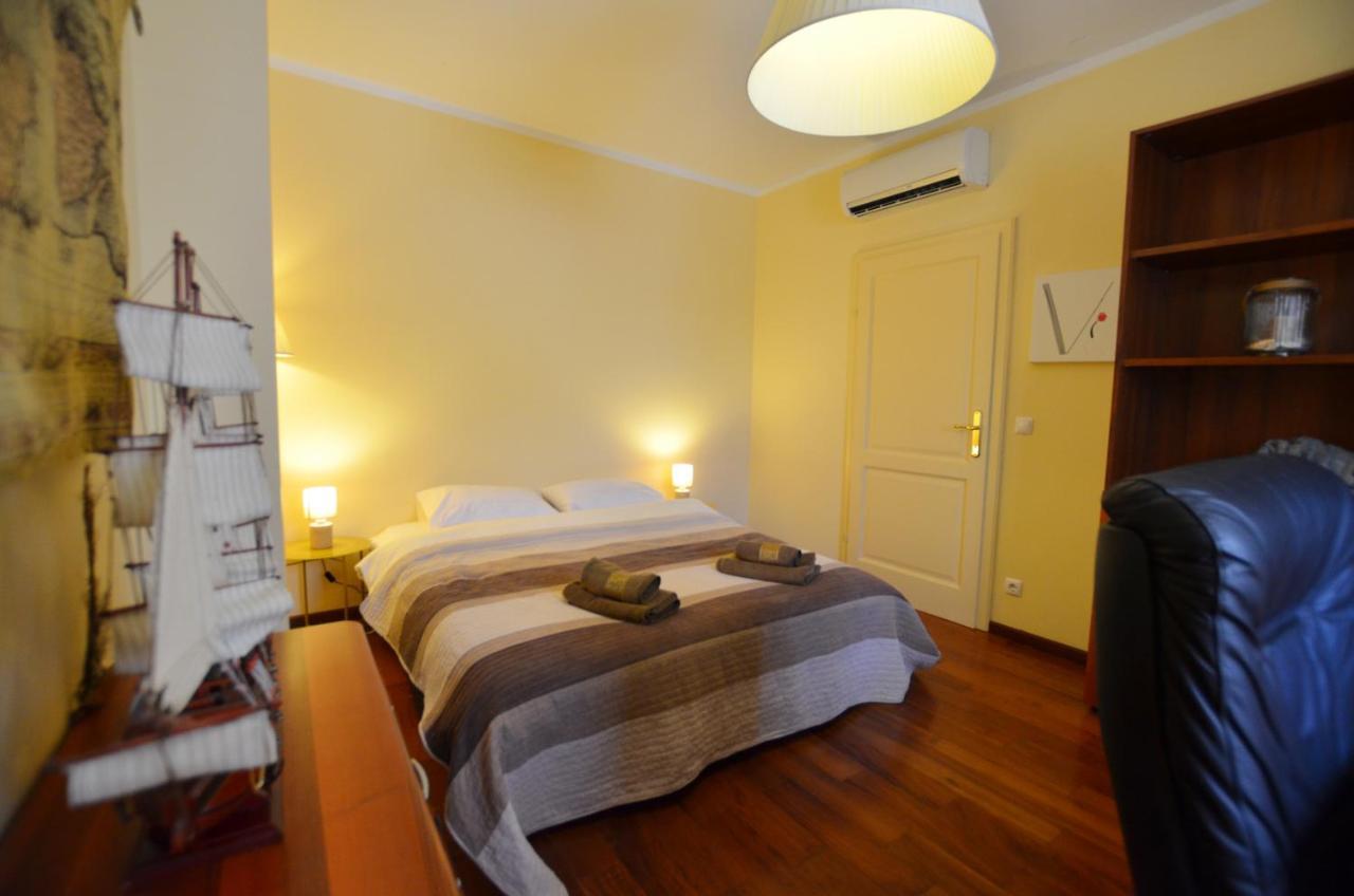Apartment Delux Rovinj Exterior photo